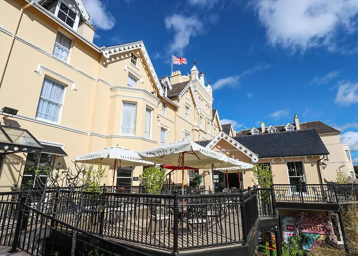 Royal Exeter Hotel