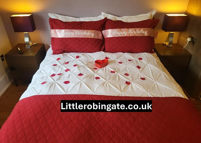 Little Robin Gate - Free Parking - Central - 10 Min Walk To Train Station