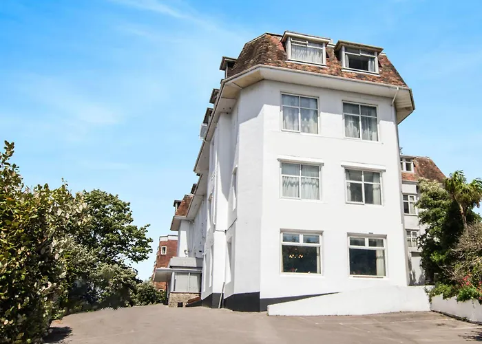 Belvilla Russel Court Hotel Bournemouth Central