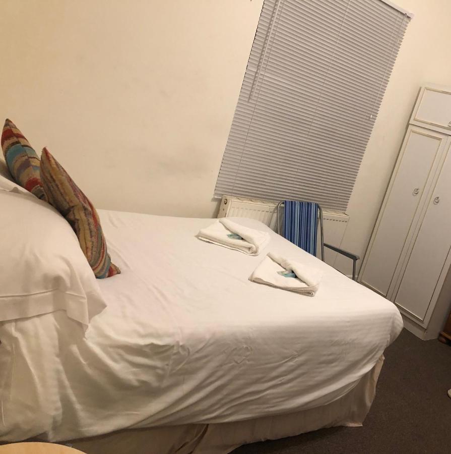 Guest house Mayfield 2*