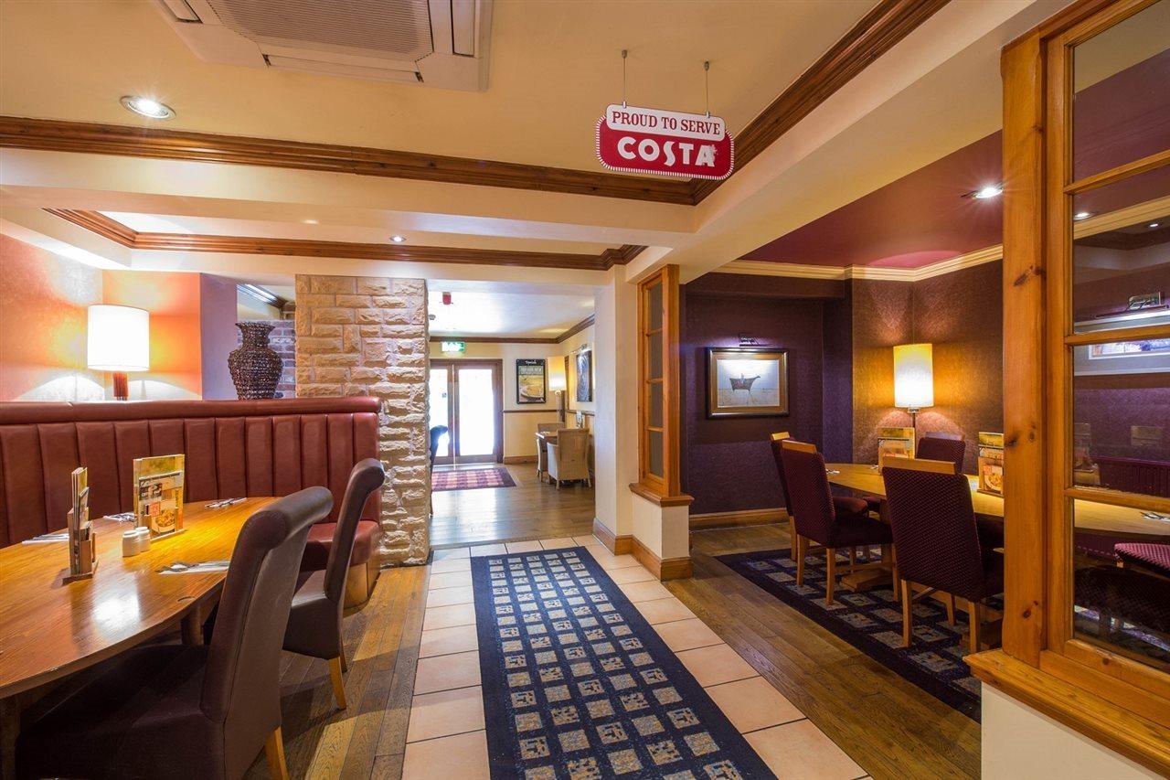 Hotel Premier East 3*