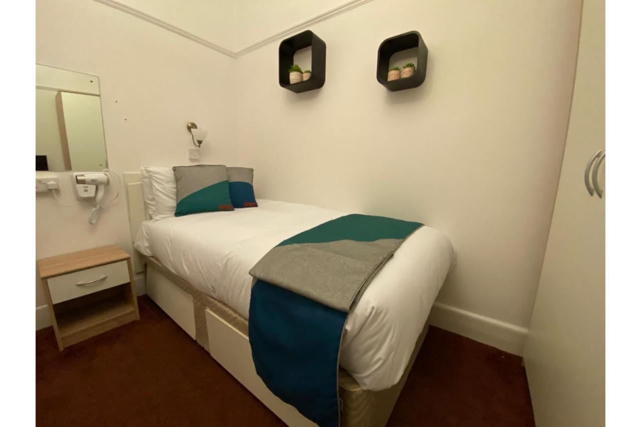 Bourne Hall Annexe Hotel Bournemouth