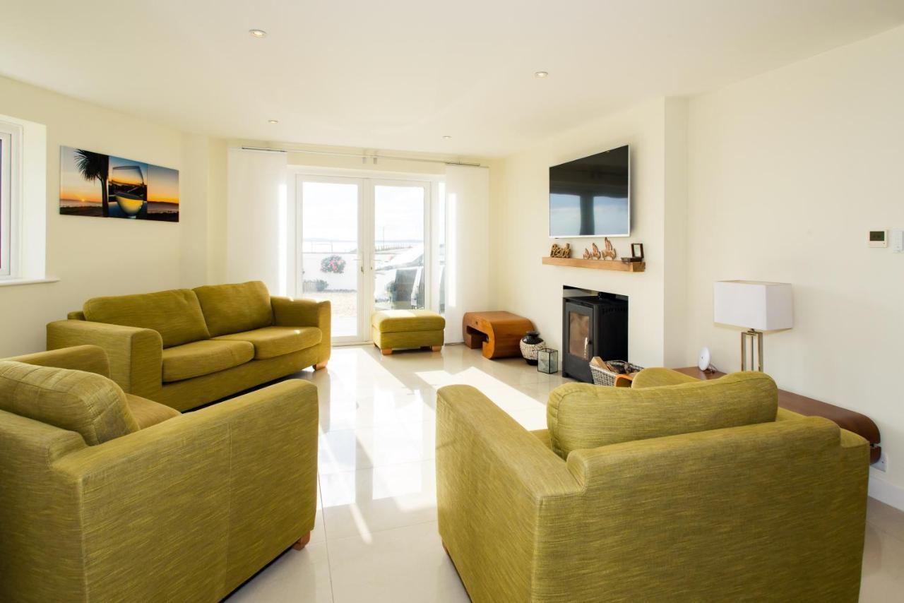 & Sea Views Holiday home Bournemouth