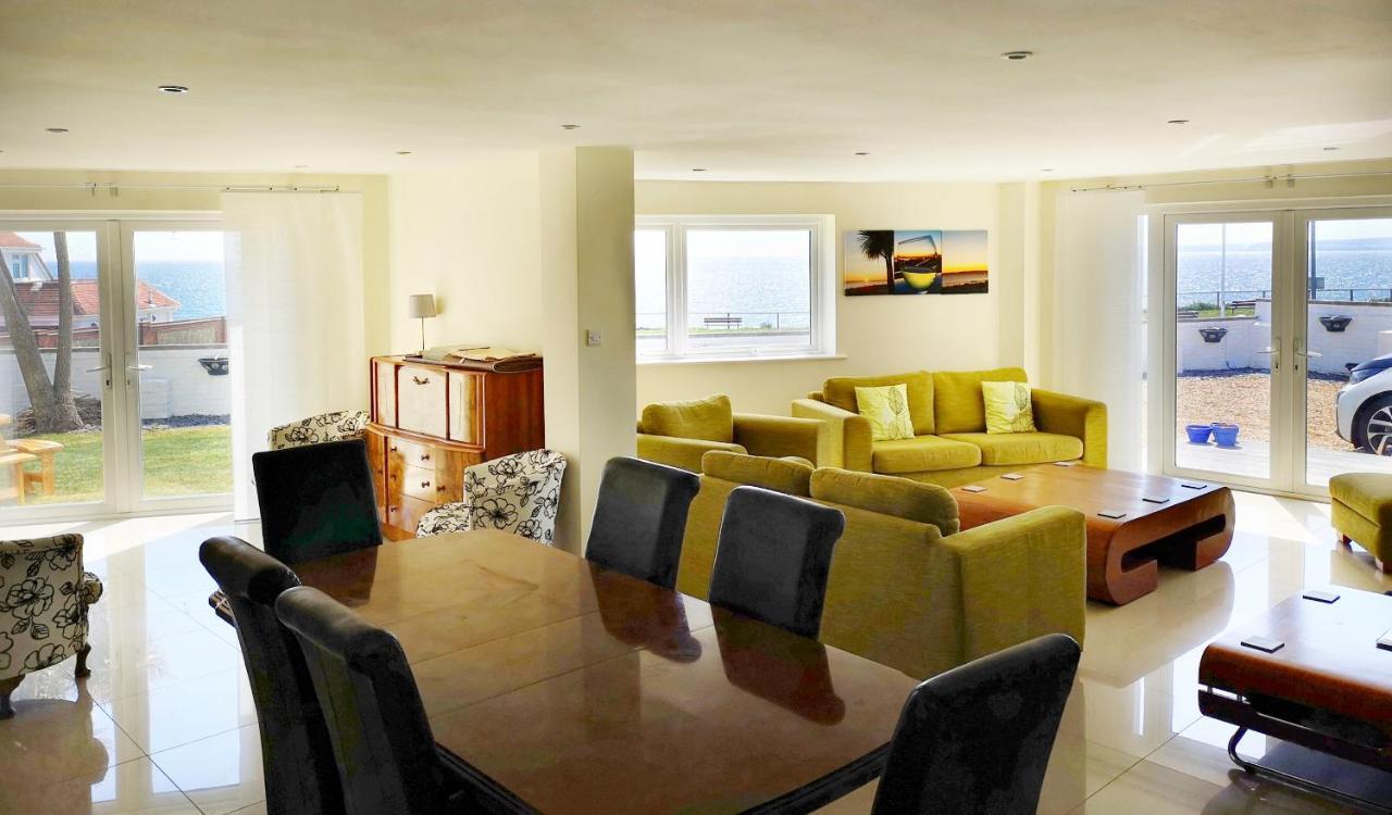 & Sea Views Holiday home Bournemouth