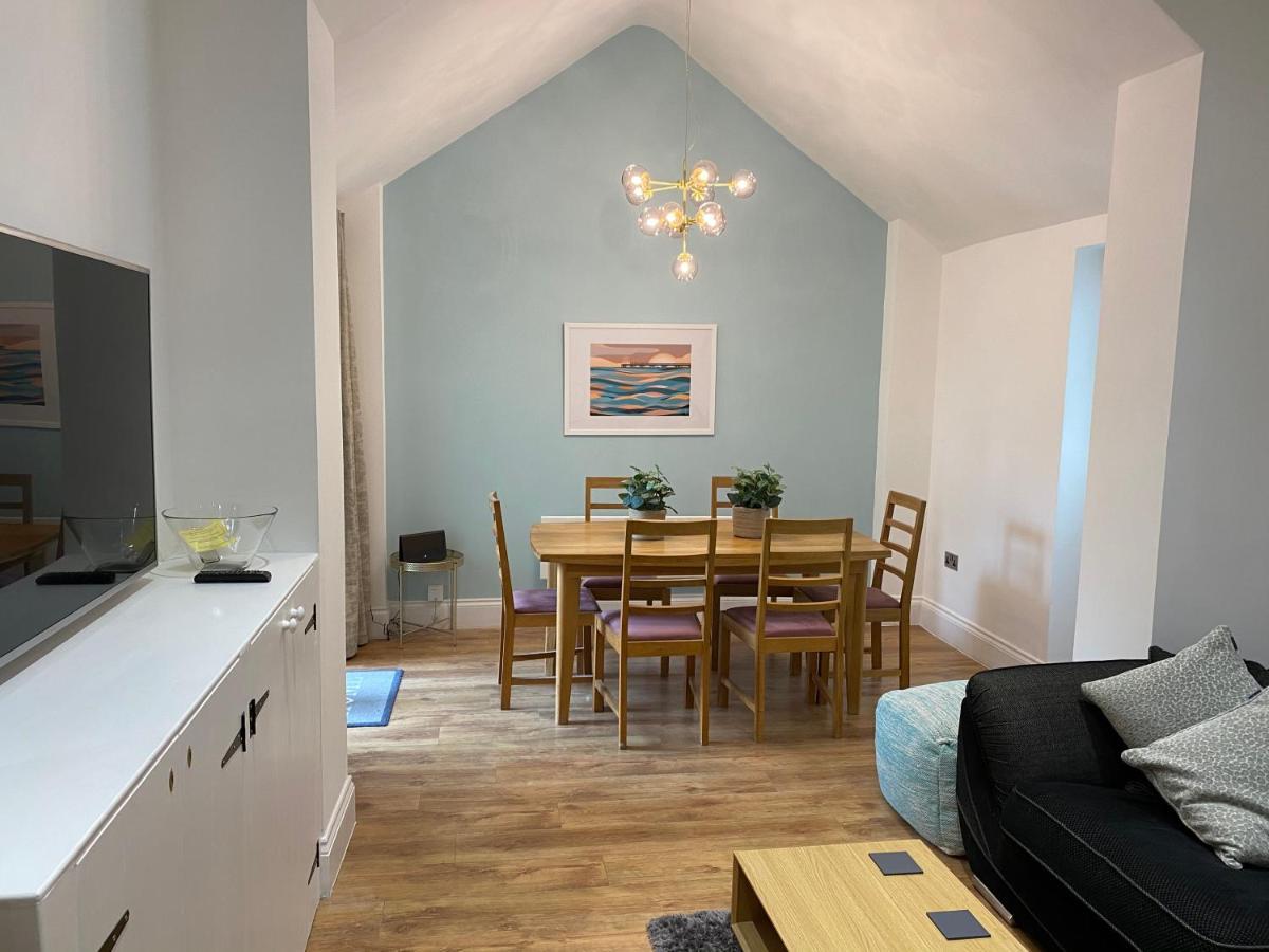 Superb 2 Beds 2 Baths New W/ Garden+patio *