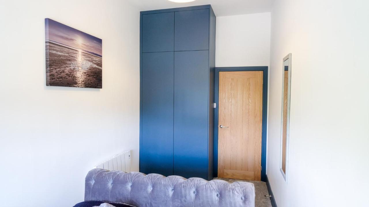 Intimate Entire Flat 9-min Walk To Boscombe Bournemouth