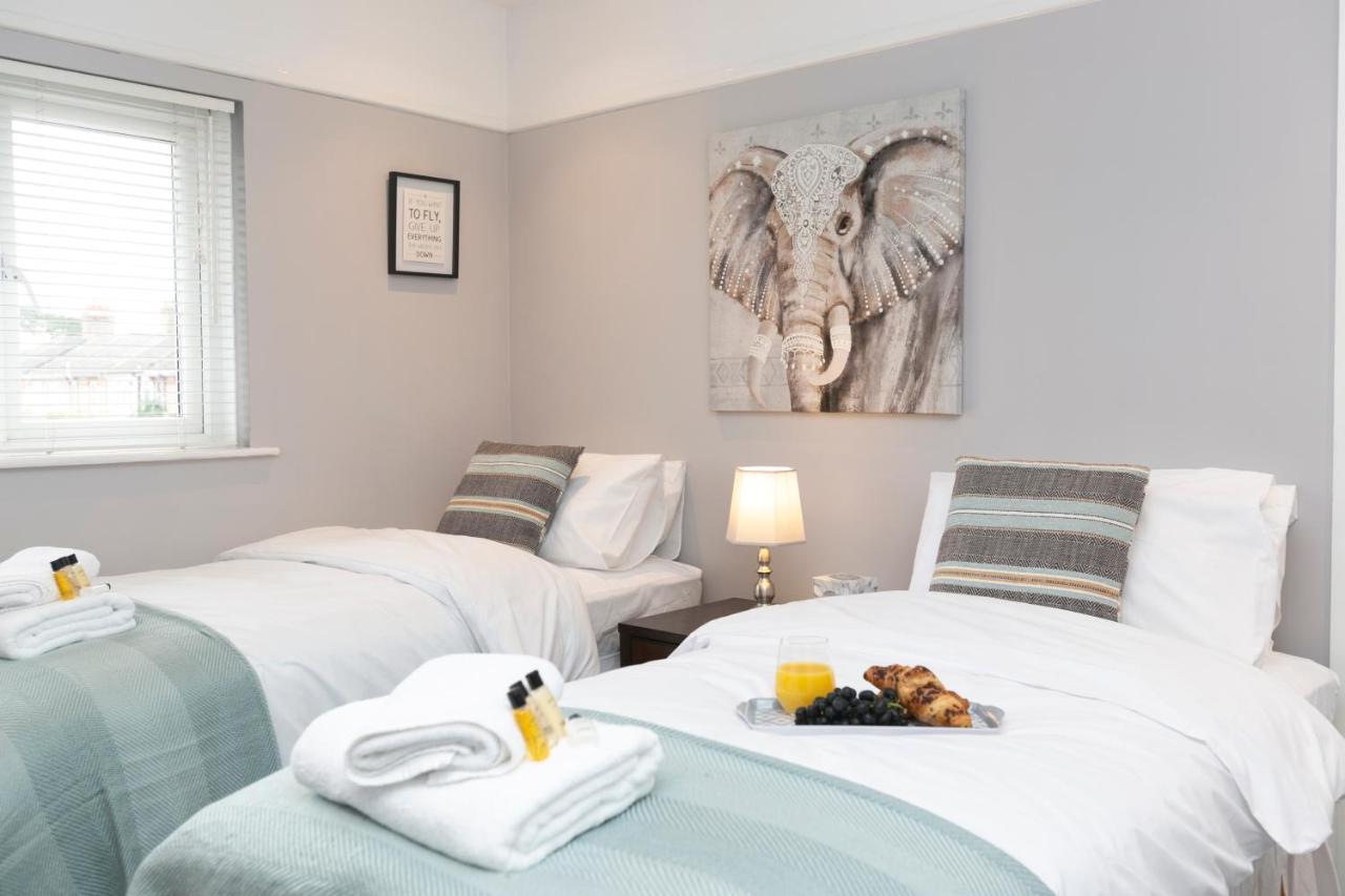 Beachside Family Oasis With Free Parking Apartment Bournemouth