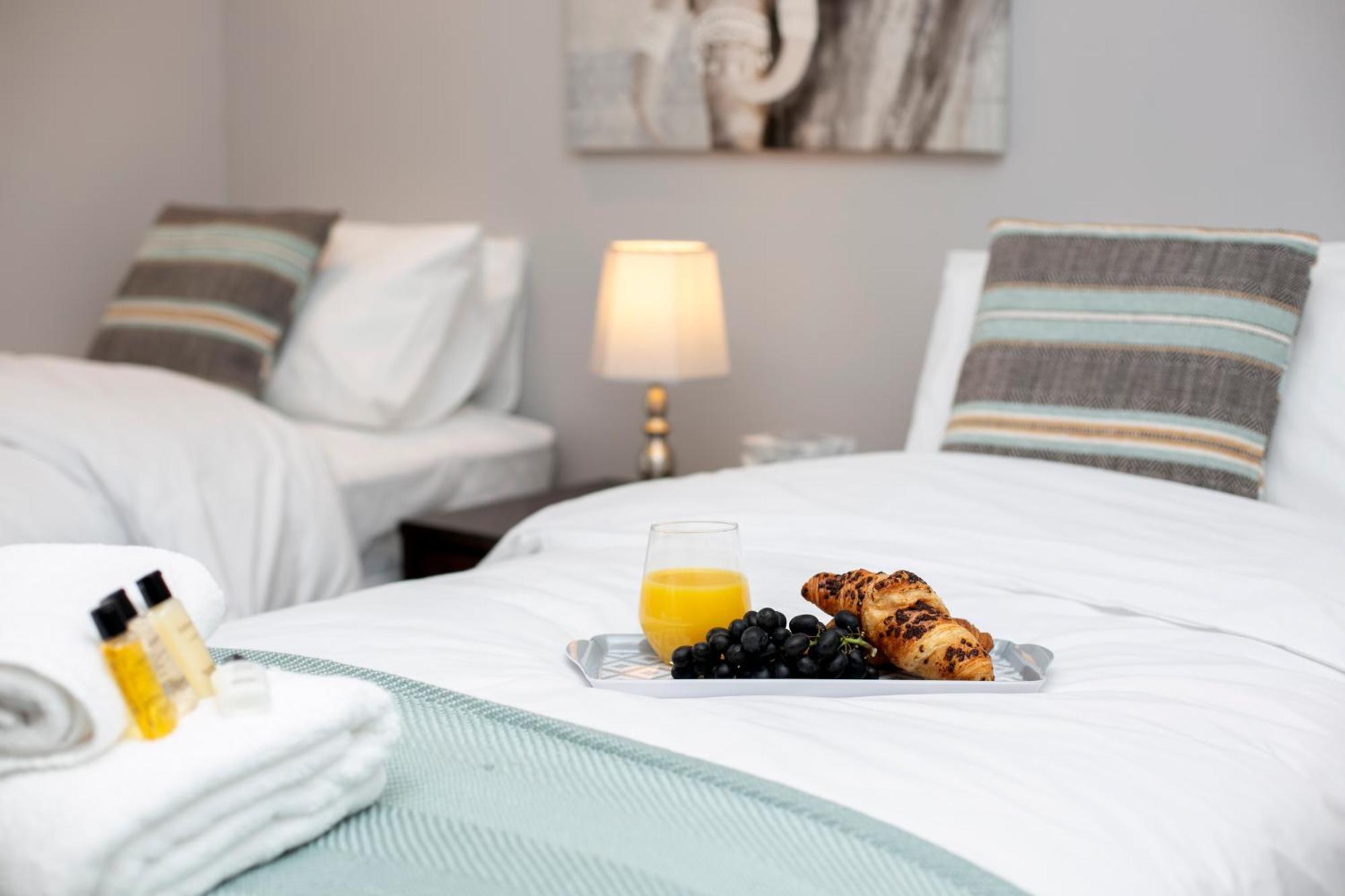 Beachside Family Oasis With Free Parking Bournemouth