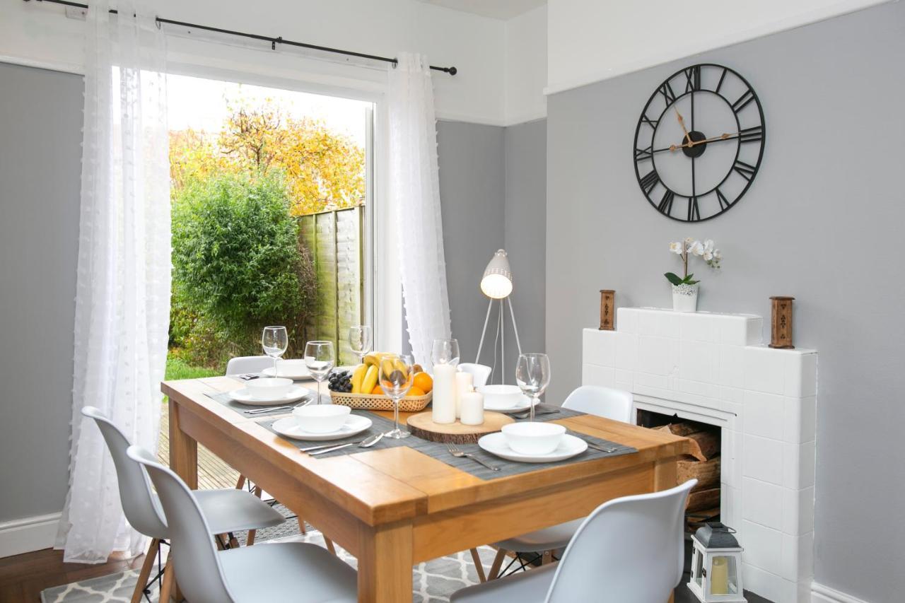 Beachside Family Oasis With Free Parking Apartment Bournemouth