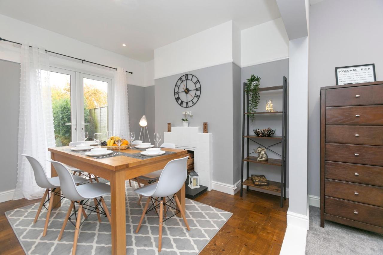 Apartment Beachside Family Oasis With Free Parking