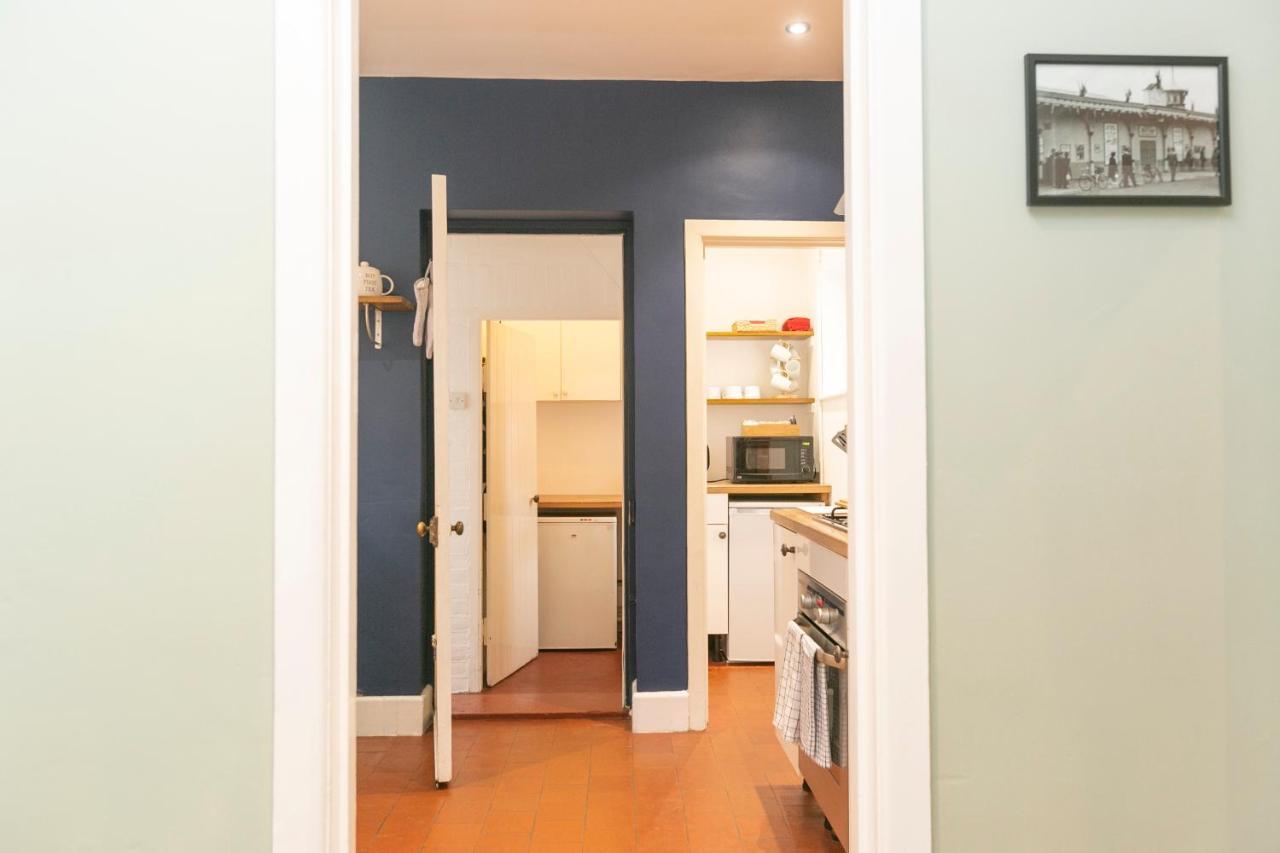 Beachside Family Oasis With Free Parking Apartment
