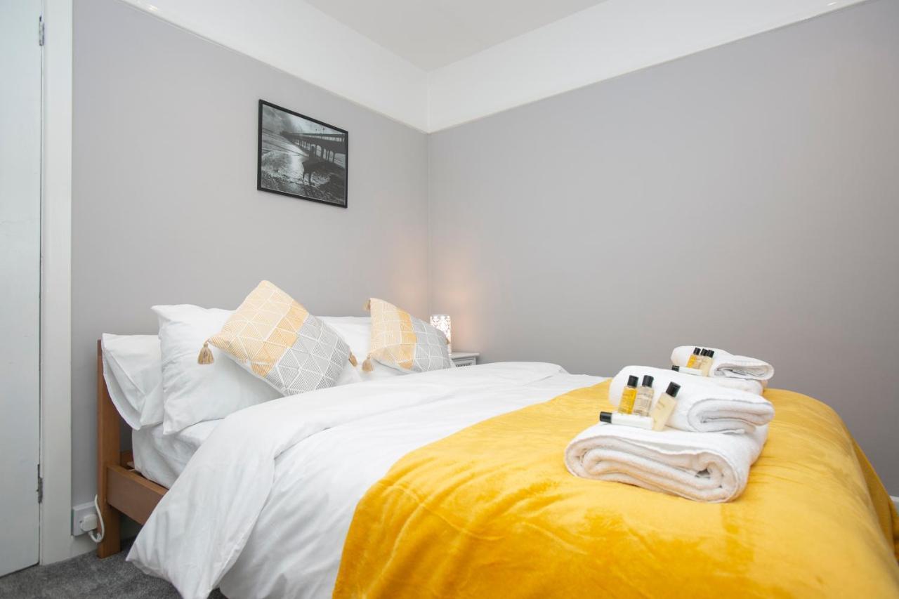 Beachside Family Oasis With Free Parking Apartment *