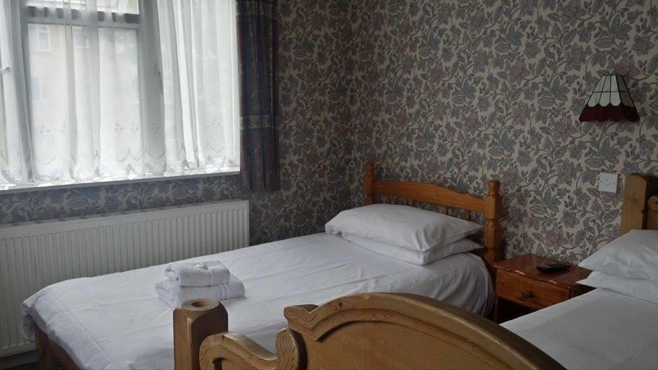 Guest house Mayfield 2*