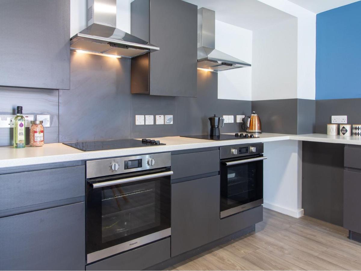 Apartment Stunning Private Ensuites At Oxford Point In Close To The *