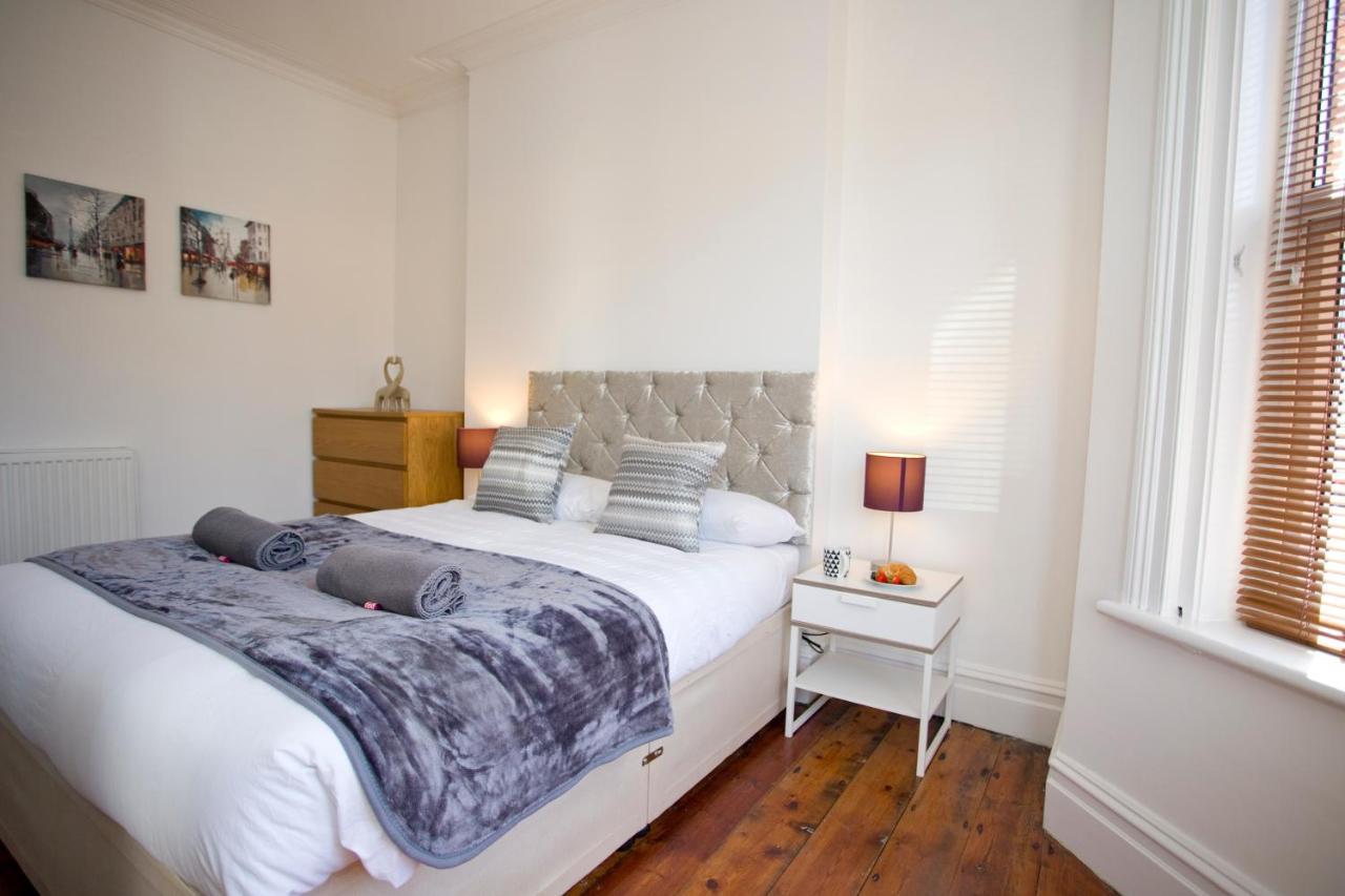 Apartment Alma Apt - 2 Bedrooms - Lovely Garden And Free Parking Bournemouth