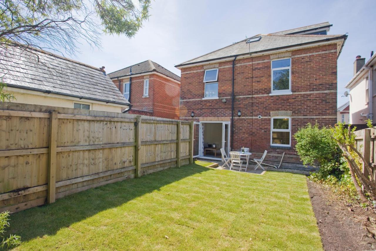 Alma Apt - 2 Bedrooms - Lovely Garden And Free Parking
