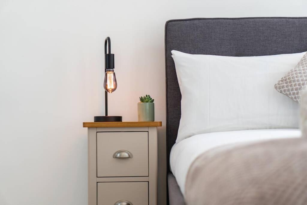 Apartment Studio ✧ High Street - *