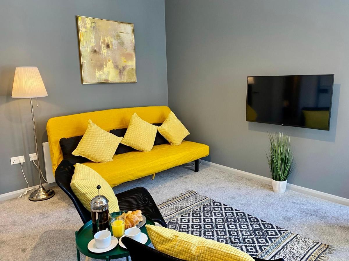 Beachside Bliss: Trendy Near * Bournemouth
