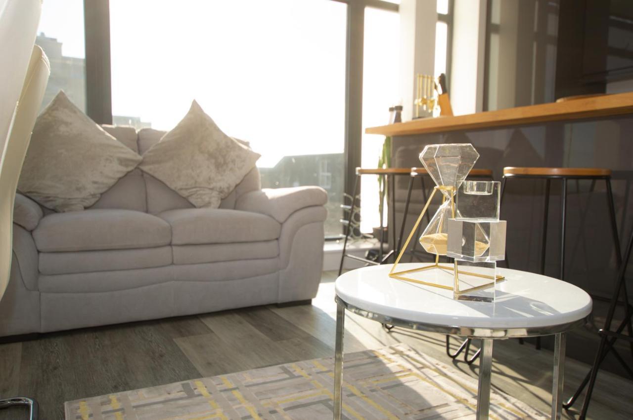 Apartment * Panoramic Penthouse With Sea & Views Bournemouth