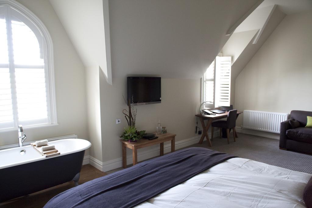 The House Hotel