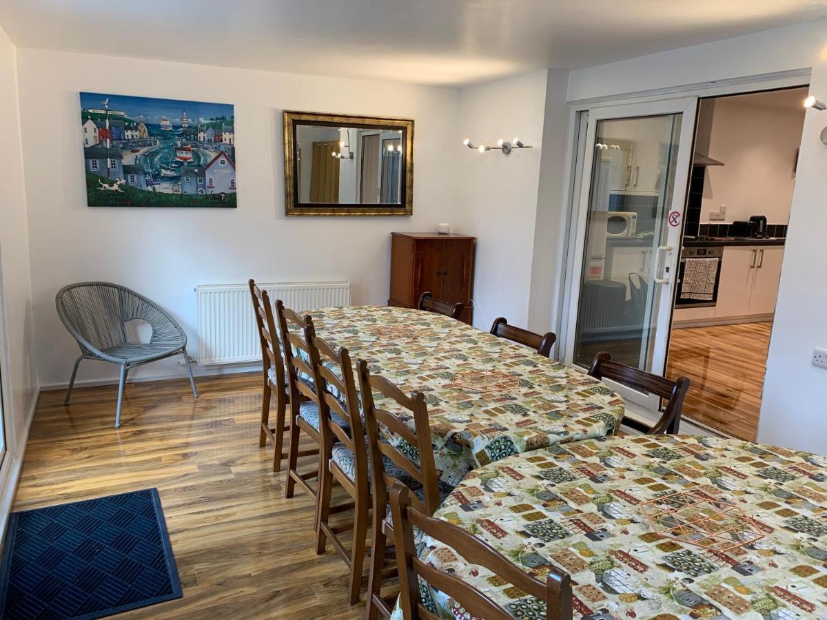 Fantastic - Spa, Parking, Garden Holiday home Bournemouth