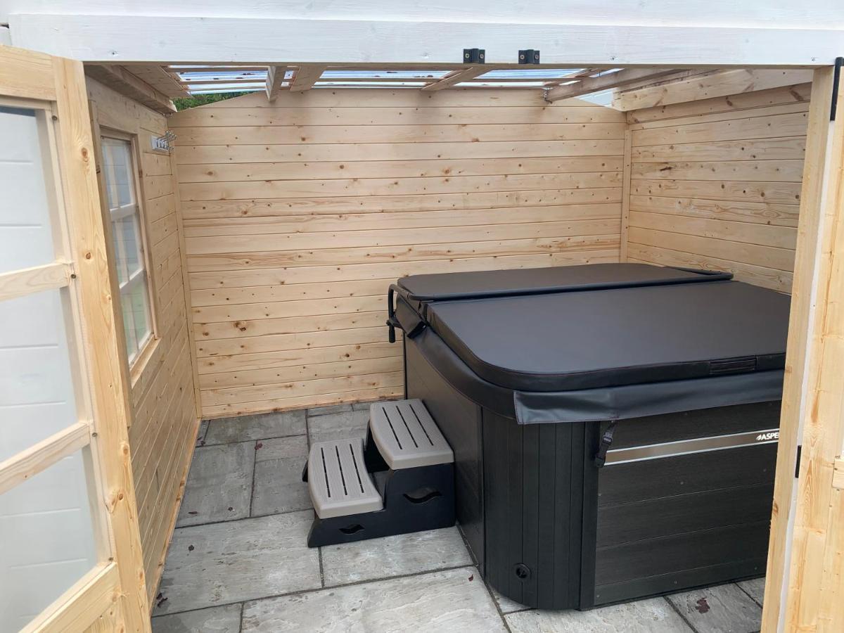 Holiday home Fantastic - Spa, Parking, Garden