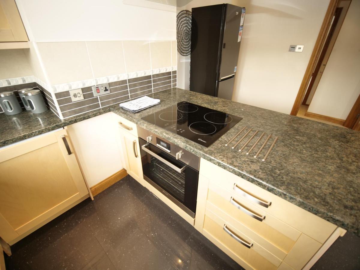 Apartment Town Centre Sleeps 9 *