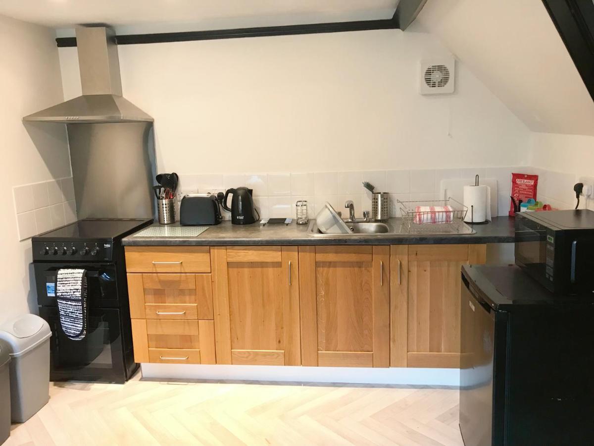 The Hut - 1 Bedroom Near The Apartment Bournemouth