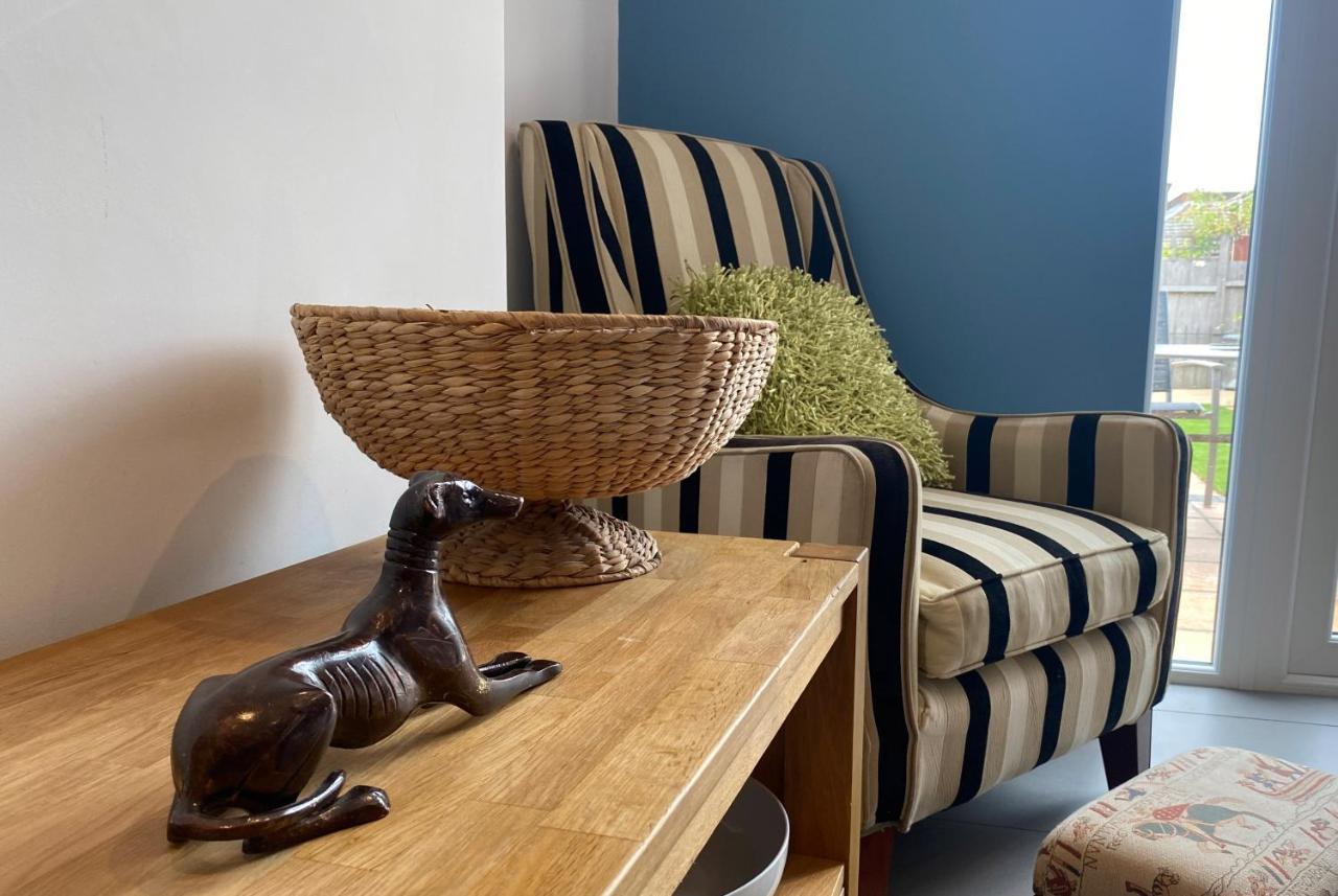 Holiday home Charming 3 Bed House And Garden, Pet Friendly