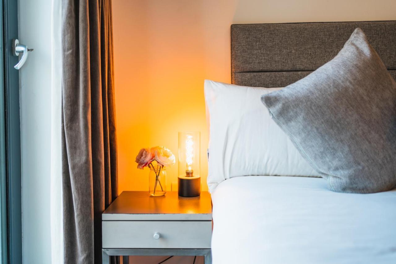 ⭑ Modern Town Centre ⭑ Apartment *