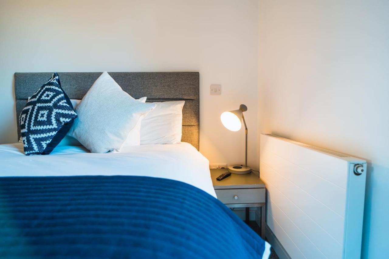Apartment ⭑ Modern Town Centre ⭑ *