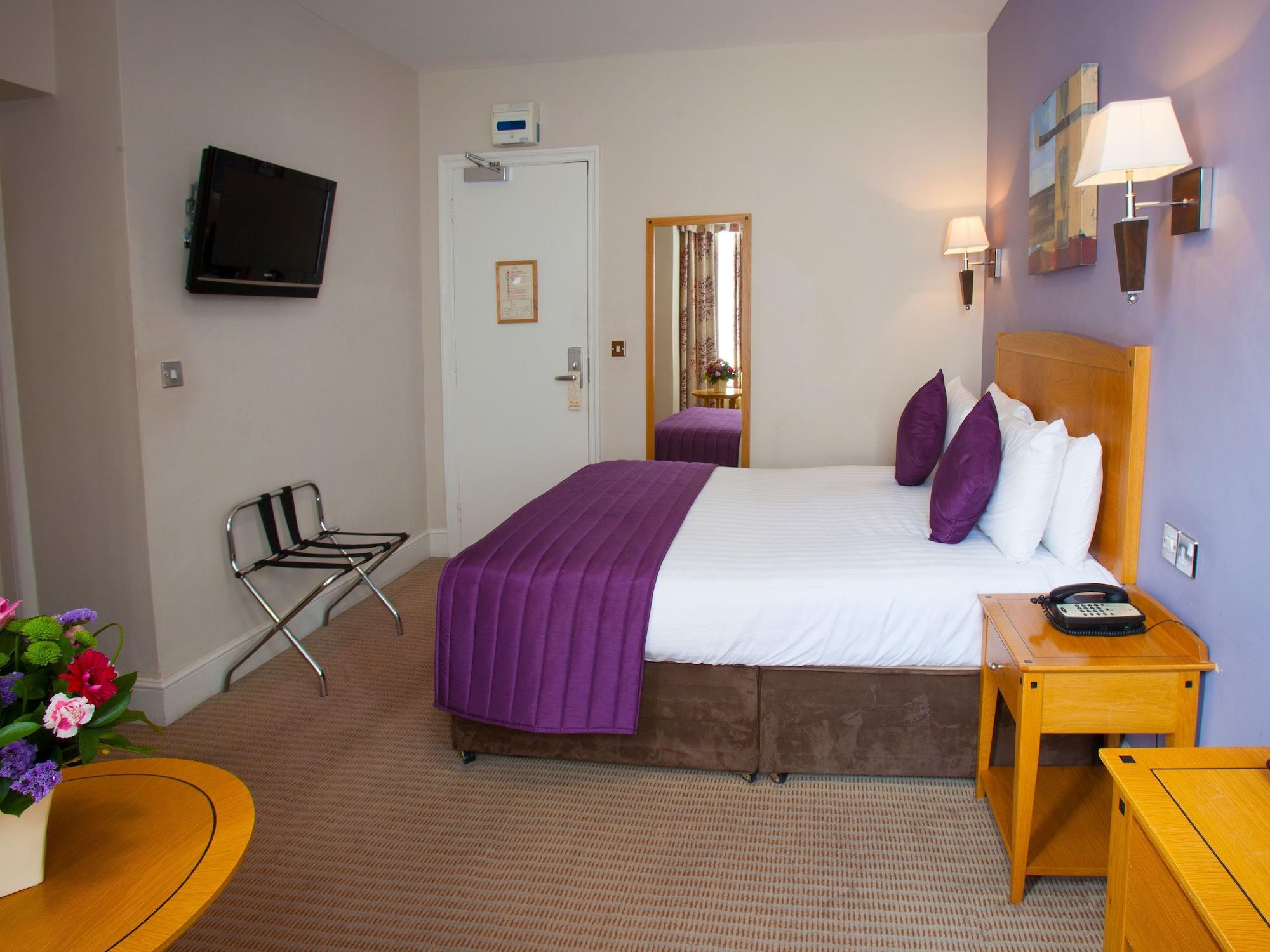 Durley Dean 4*