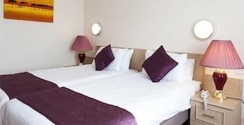 Heathlands Hotel 3*