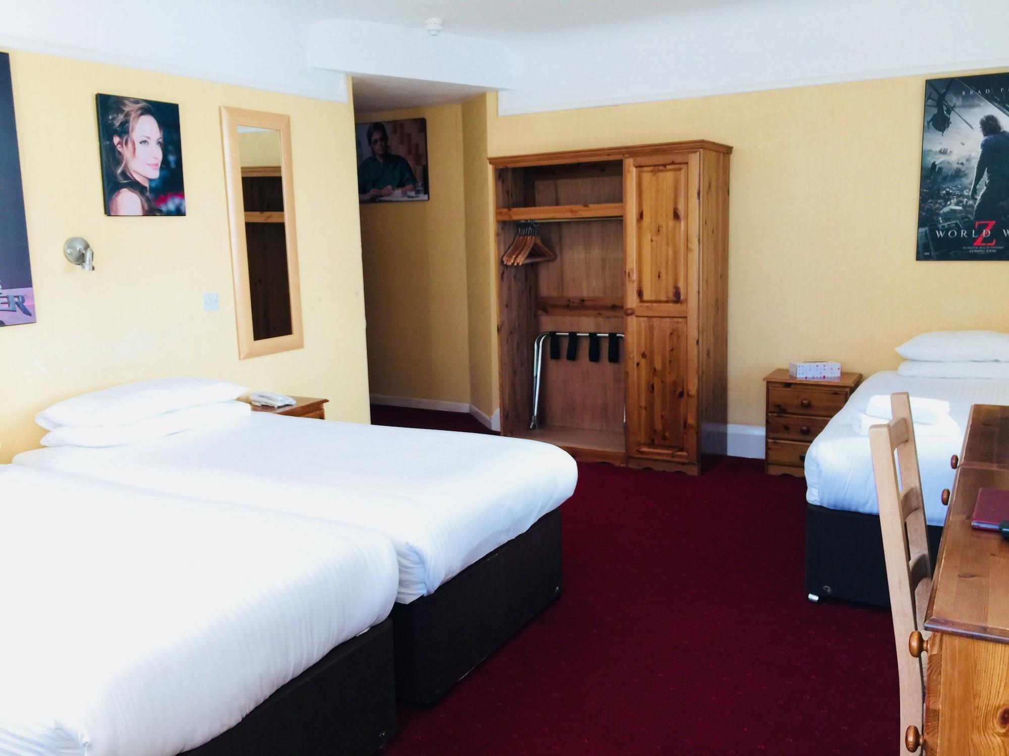 Celebrity East Cliff By Villare Hotel