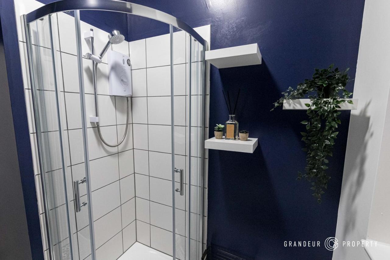 Lorne Park Landings By Grandeur *