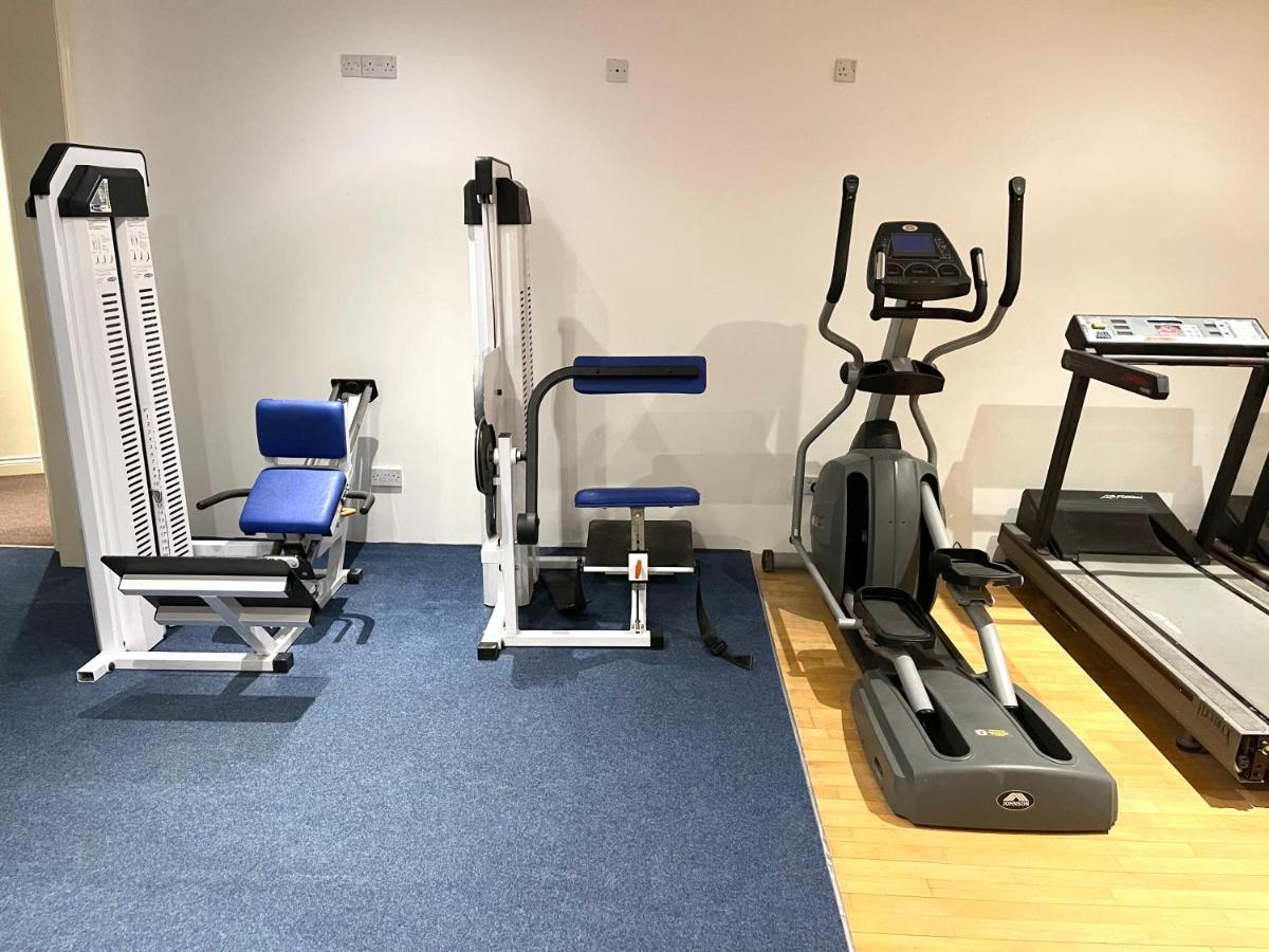 Apartment Modern Family Free Parking And Gym By Beach