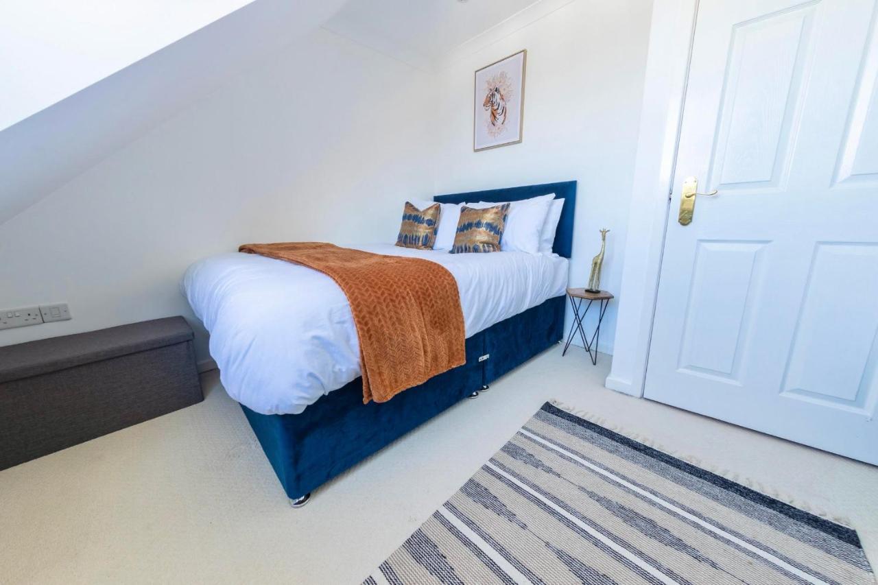 Holiday home Central Four-storey Townhouse With Free Parking