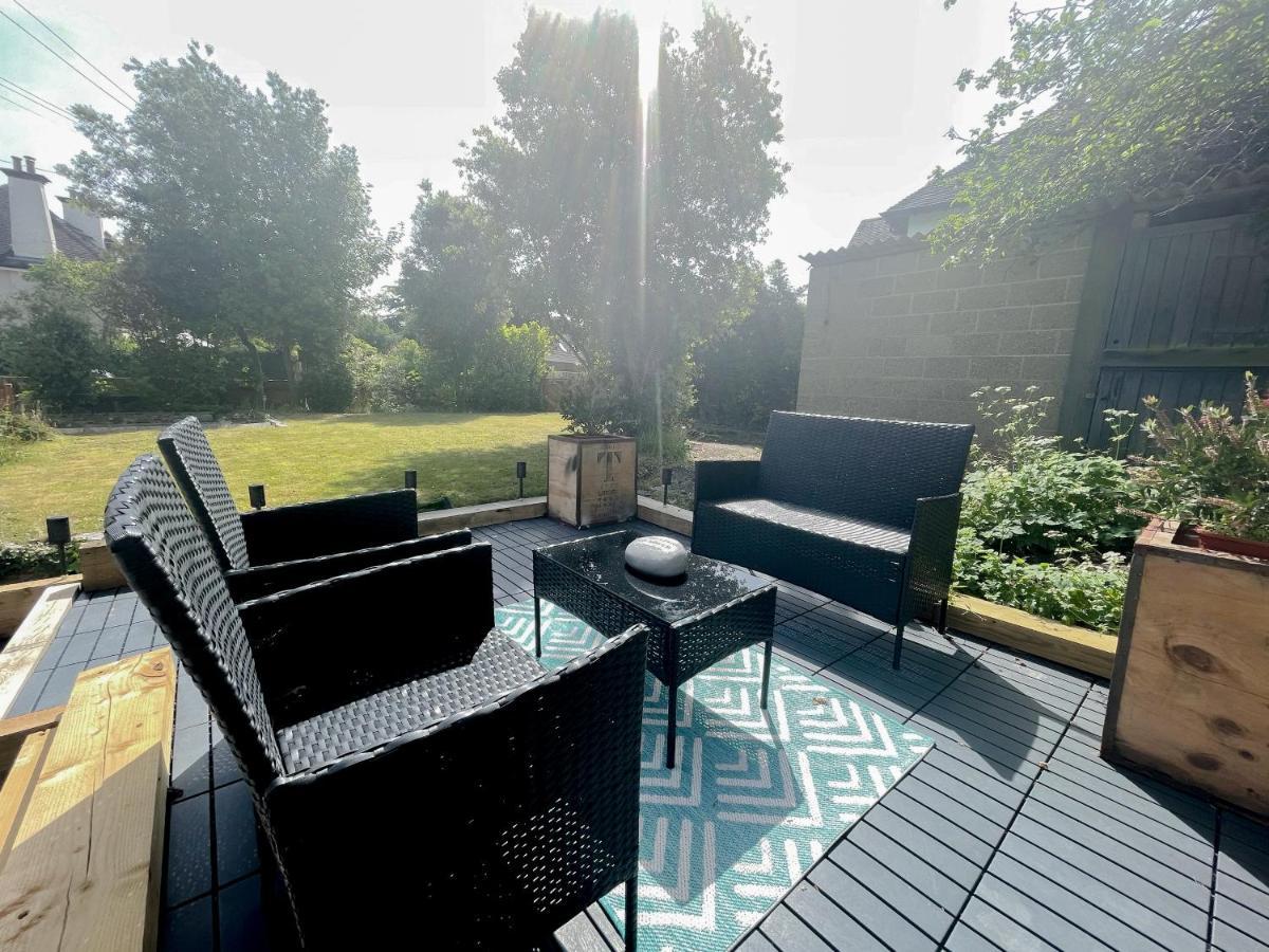 Queens Park View - 1 Bedroom Apartment *