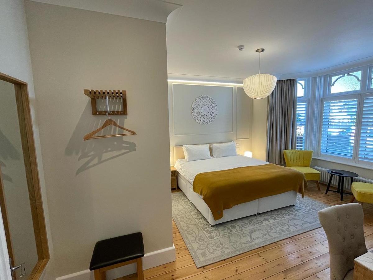 Beach Lodge Bed & Breakfast