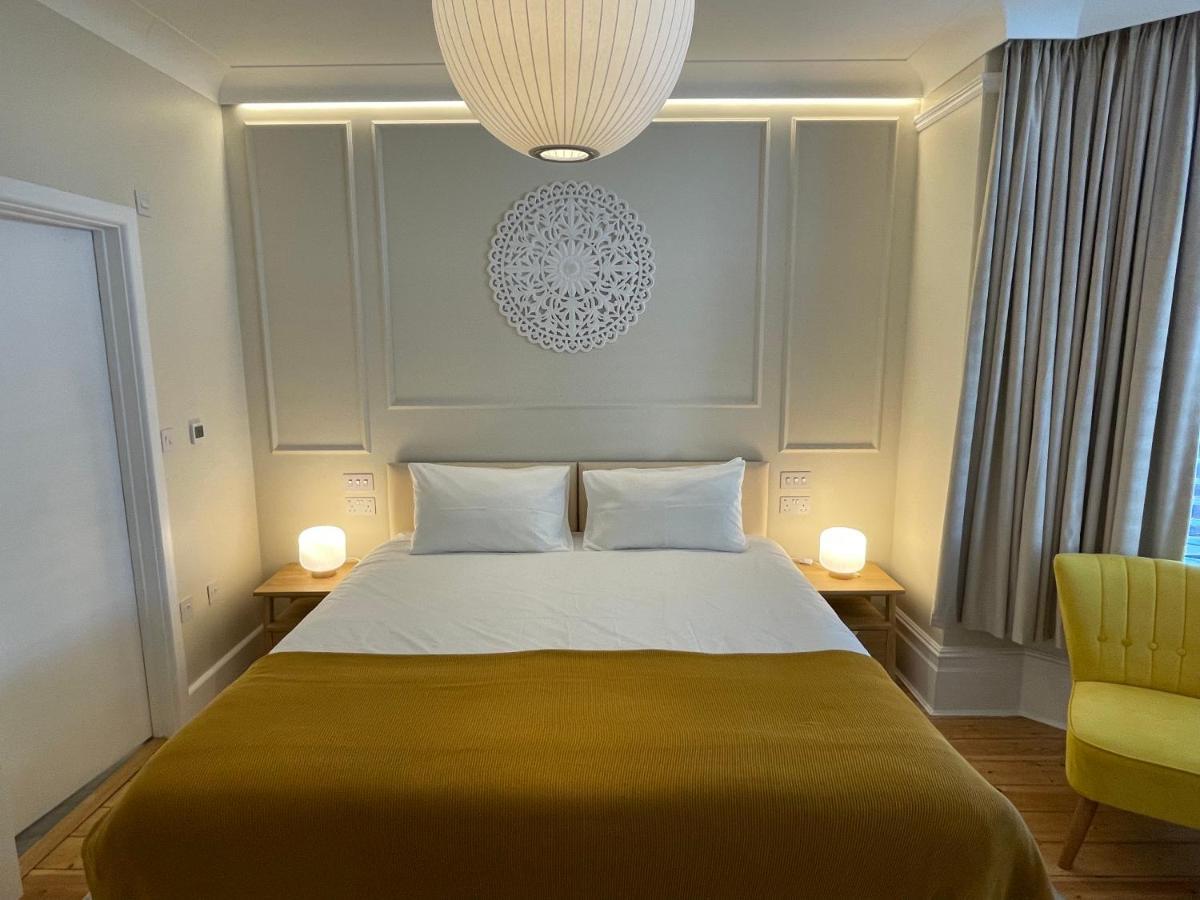 Beach Lodge Bed & Breakfast *