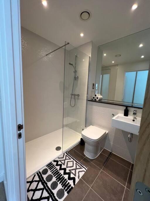 2 Bedroom Modern City Centre Bournemouth Apartment Apartment *
