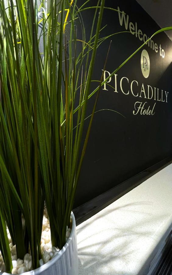 Piccadilly 3* Bournemouth