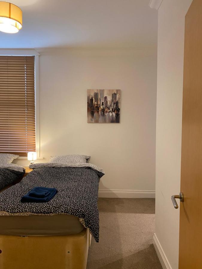 Beachside Retreat 3 Bedroom 3 Bathroom Seaside With Parking *