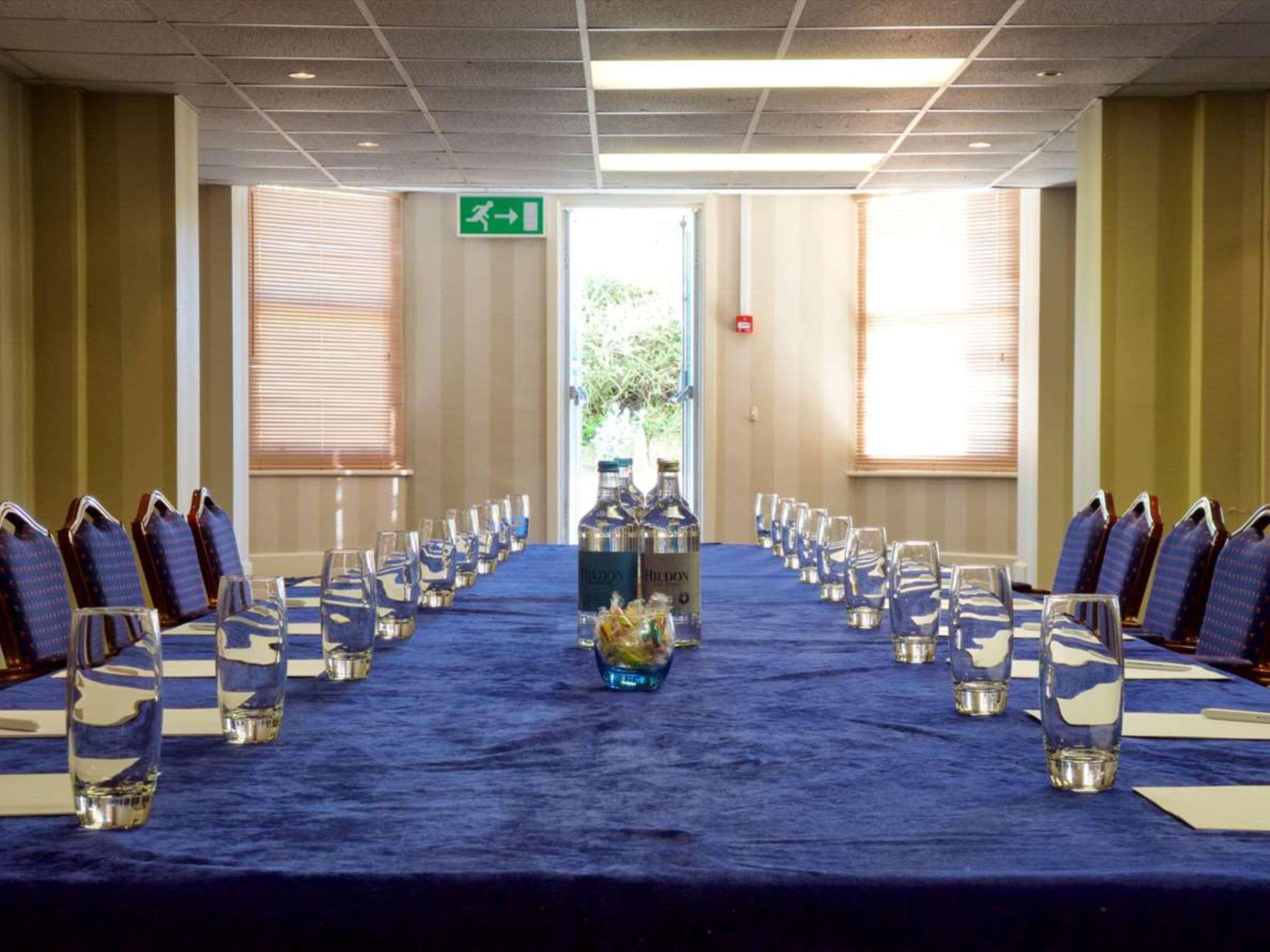 East Cliff Hotel, Sure Collection By Bw 3*