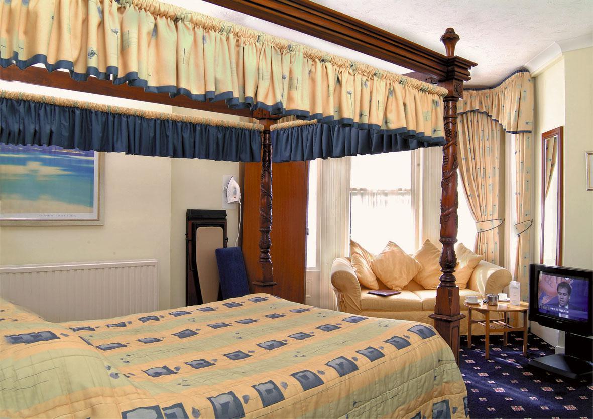 New Westcliff 3* Bournemouth