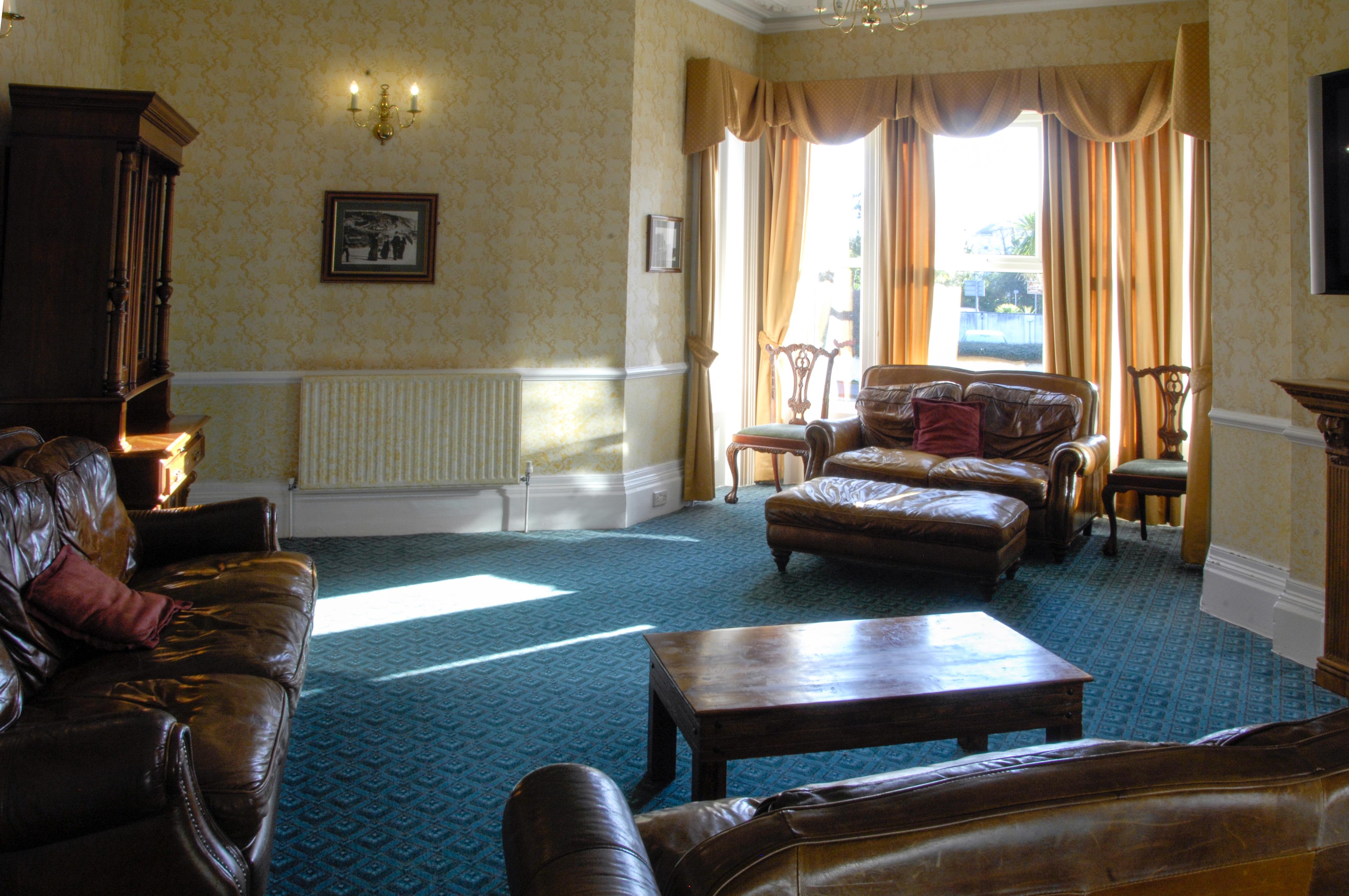 New Westcliff Hotel