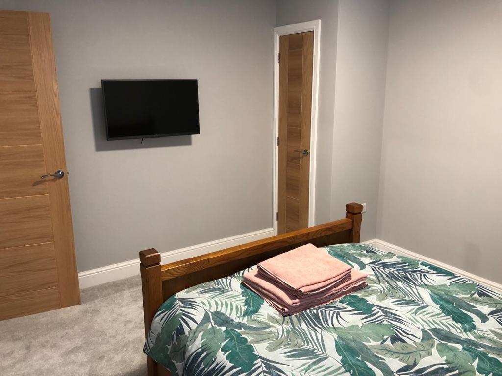 Apartment New Ground Floor 2 Bed Flat Close To The