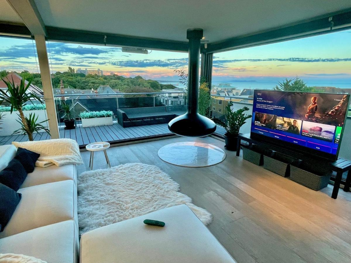 The - Stunning Sea View Penthouse Bournemouth