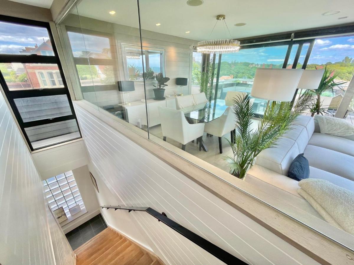 The - Stunning Sea View Penthouse *