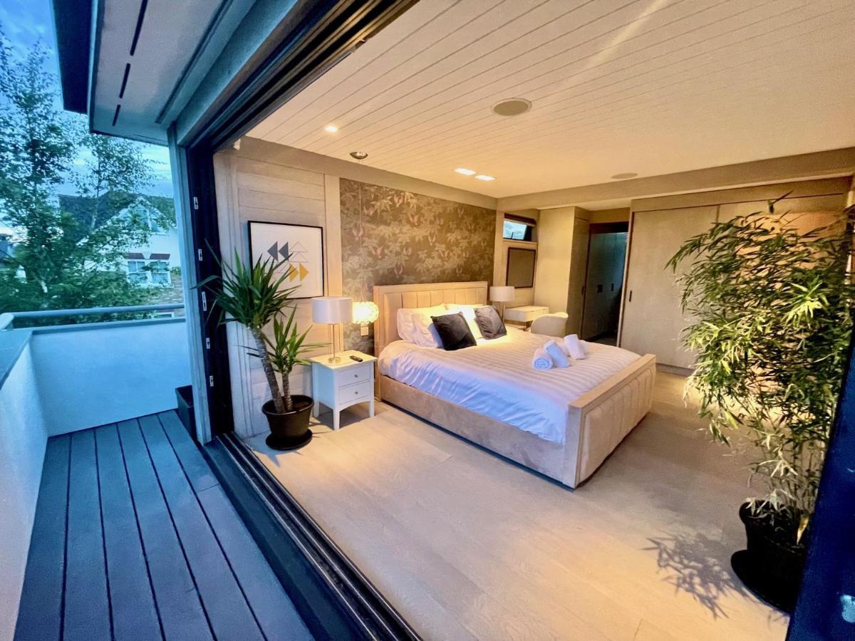The - Stunning Sea View Penthouse Apartment